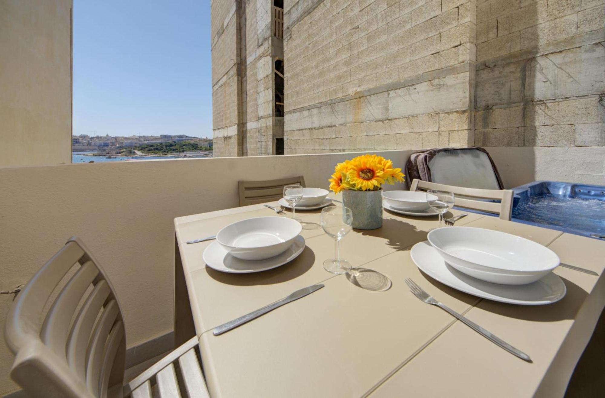 Sapphire Residences - Sliema 2 Bedroom Apartments With Views By Shortletsmalta Kültér fotó