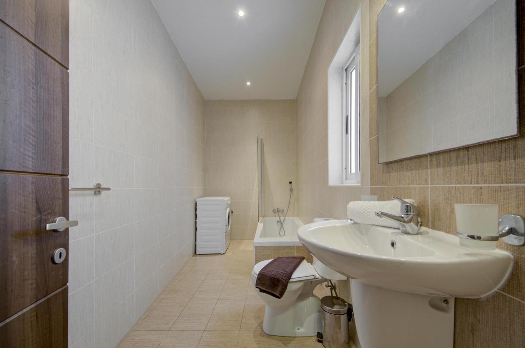 Sapphire Residences - Sliema 2 Bedroom Apartments With Views By Shortletsmalta Kültér fotó