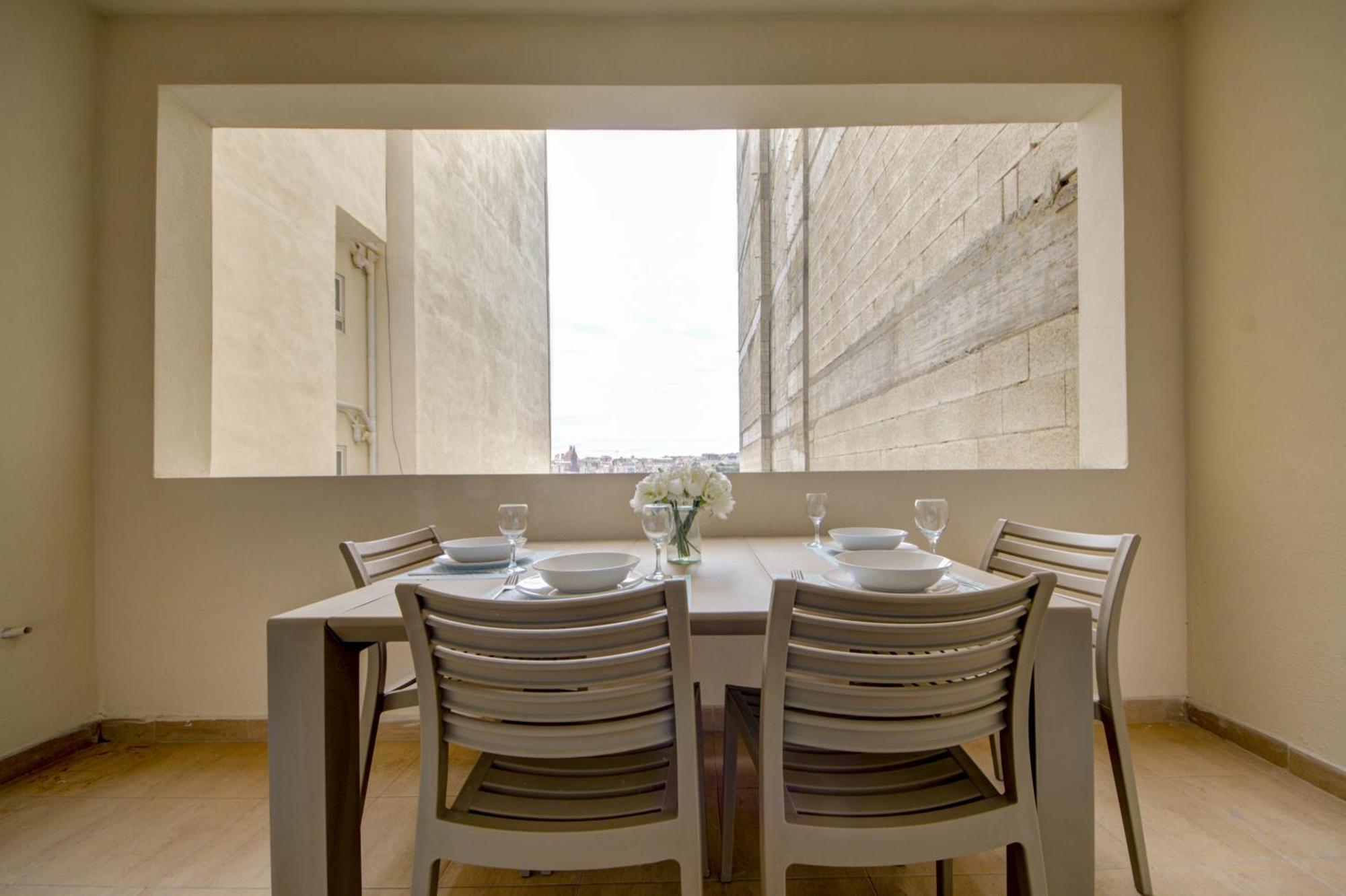 Sapphire Residences - Sliema 2 Bedroom Apartments With Views By Shortletsmalta Kültér fotó